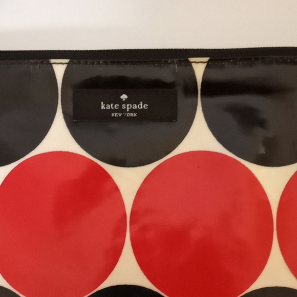 Kate spade polka dot makeup case - Picture 2 of 5